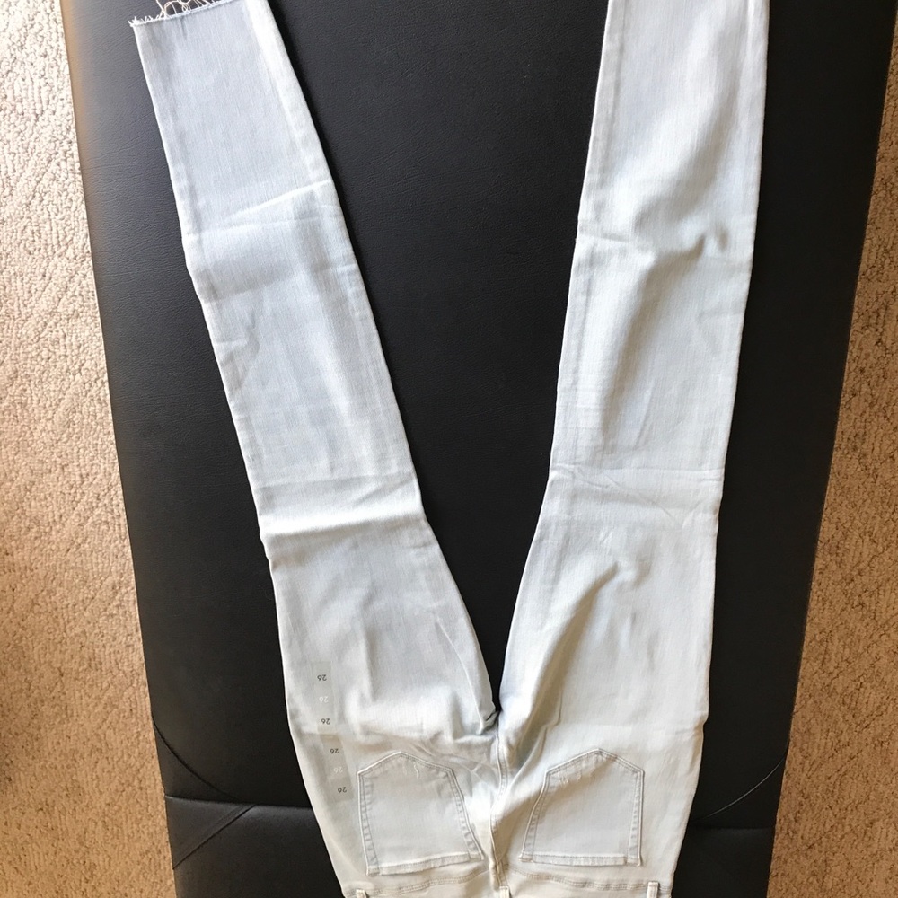 Pacsun Coastal Blue Super stretch frayed jegging